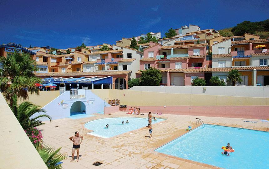 F3 En Bord De Mer Avec Piscine Cerbère Exteriér fotografie